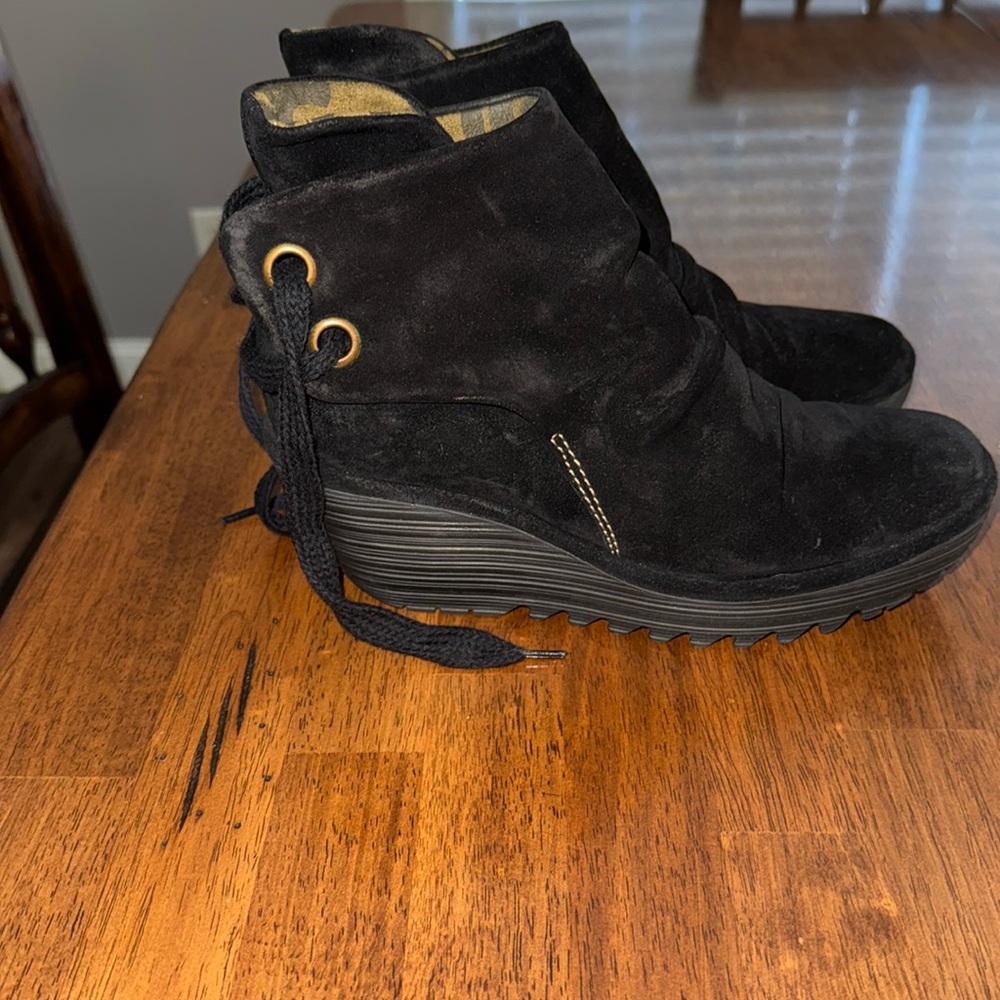Ankle boots